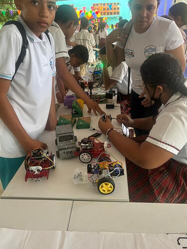 WhatsApp Image 2025-11-13 at 12.30.00 PM IMPRESORAS 3 D